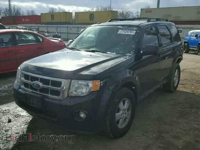 2011 FORD ESCAPE - VIN: 1FMCU0D75BKB71144 - Фото 2