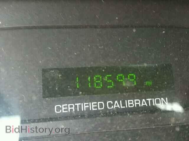 2010 FORD CROWN VIC - VIN: 2FABP7BV2AX140954 - Фото 8