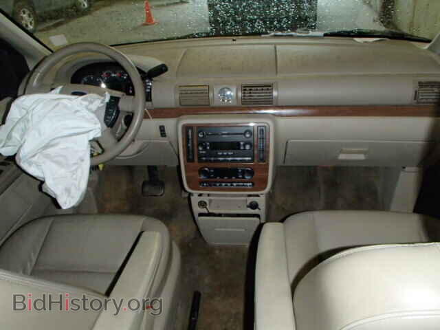 2004 FORD FREESTAR - VIN: 2FMDA58234BB08937 - Photo 9