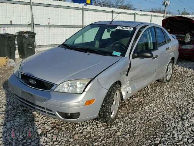 2007 FORD FOCUS - VIN: 1FAHP34N47W243619 - Фото 2