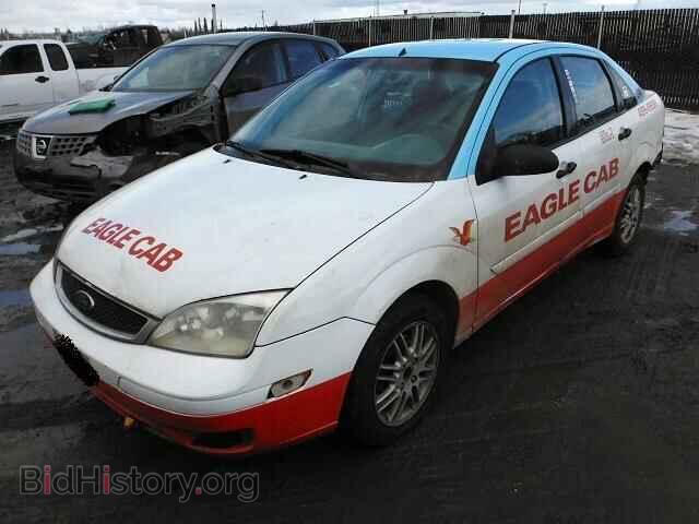 2005 FORD FOCUS - VIN: 1FAFP34N35W271450 - Фото 2