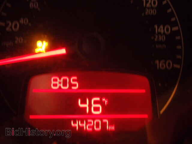 2012 VOLKSWAGEN BEETLE - VIN: 3VWHP7AT7CM636185 - Фото 8