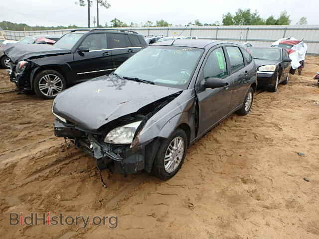 2005 FORD FOCUS - VIN: 3FAFP37N35R123670 - Фото 2