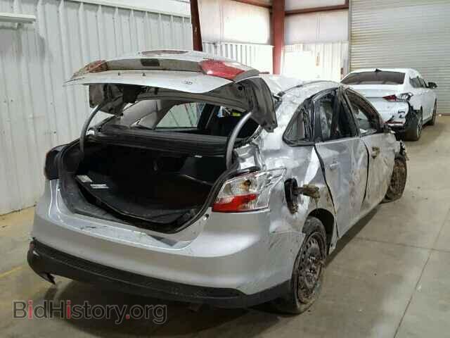 2012 FORD FOCUS - VIN: 1FAHP3F22CL301032 - Photo 4