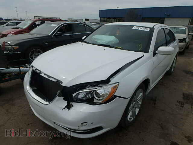 2014 CHRYSLER 200 - VIN: 1C3CCBBB7EN185905 - Фото 2