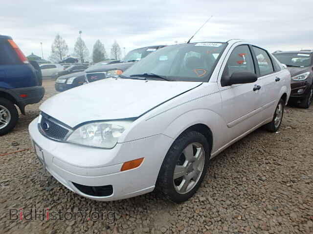 2007 FORD FOCUS - VIN: 1FAFP34N67W150205 - Фото 2