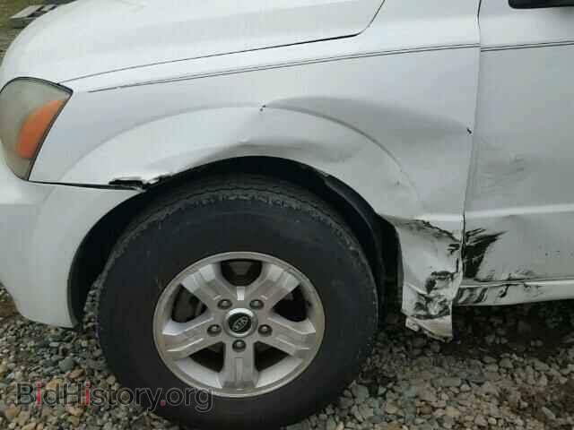 2005 KIA SORENTO - VIN: KNDJD733155381004 - Фото 9