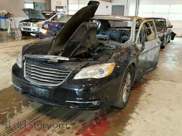 2011 CHRYSLER 200 - VIN: 1C3BC2FBXBN597625 - Фото 2