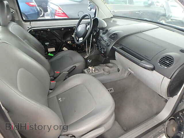 2000 VOLKSWAGEN BEETLE - VIN: 3VWCA21C8YM426152 - Фото 5