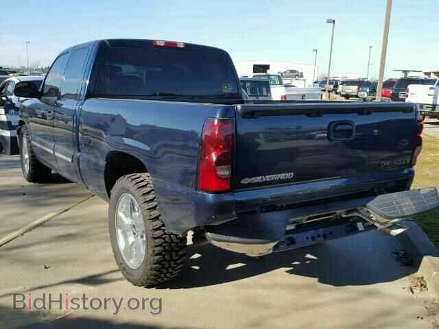 2005 CHEVROLET SILVERADO - VIN: 2GCEC19V951375639 - Фото 3