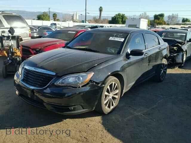 2013 CHRYSLER 200 - VIN: 1C3CCBBB1DN584761 - Фото 2