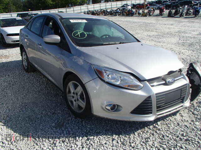 Photo 1FAHP3F26CL113579 - FORD FOCUS 2012