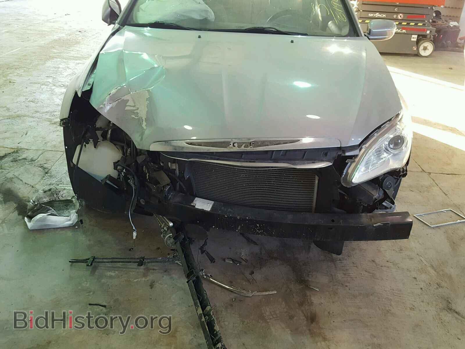 2013 CHRYSLER 200 - VIN: 1C3CCBAB2DN636190 - Фото 9