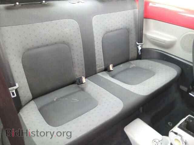 2000 VOLKSWAGEN BEETLE - VIN: 3VWCC21C7YM482318 - Фото 6