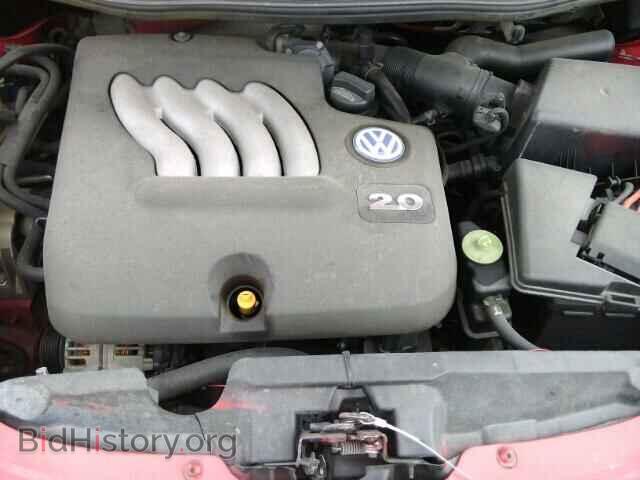 2000 VOLKSWAGEN BEETLE - VIN: 3VWCC21C7YM482318 - Фото 7