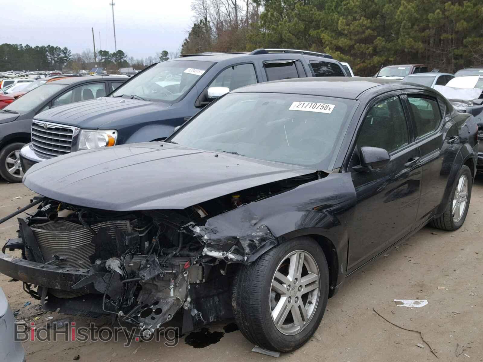 2011 DODGE AVENGER - VIN: 1B3BD1FBXBN599704 - Фото 2