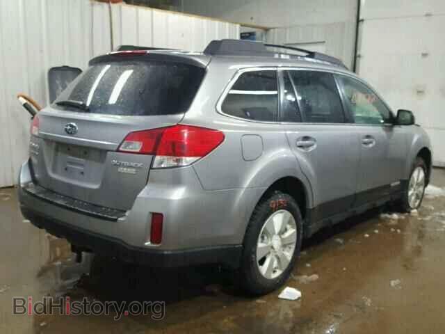 2010 SUBARU OUTBACK - VIN: 4S4BRBCC7A3328656 - Photo 4