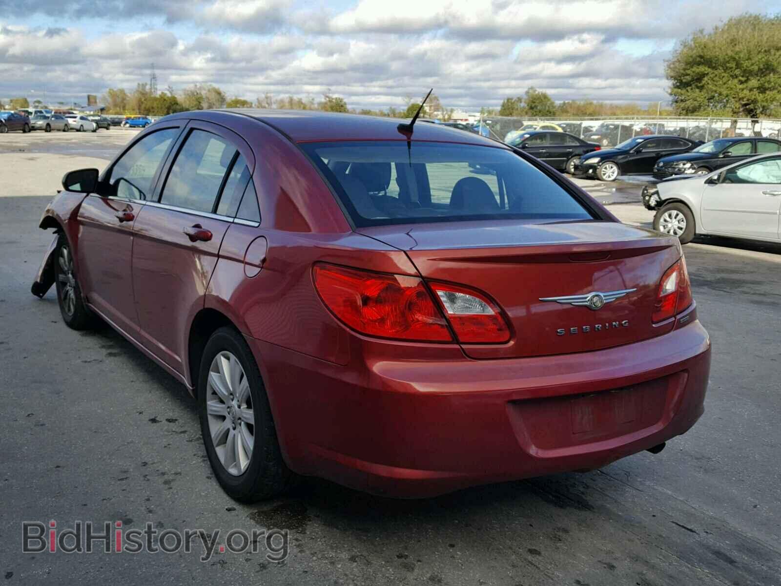 2010 CHRYSLER SEBRING - VIN: 1C3CC5FB1AN212442 - Фото 3
