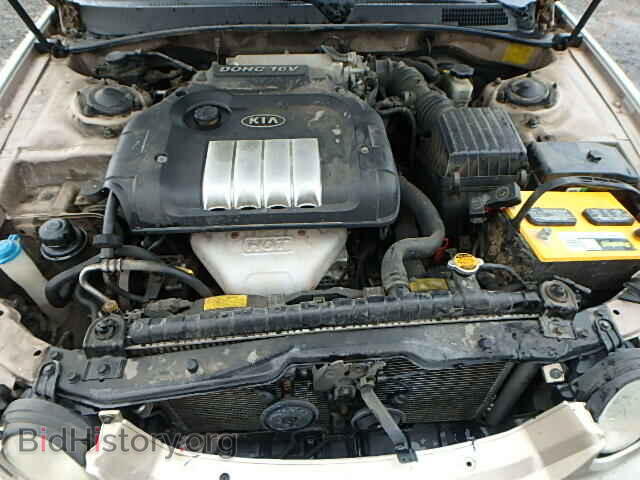 2005 KIA OPTIMA - VIN: KNAGD126255411997 - Photo 7