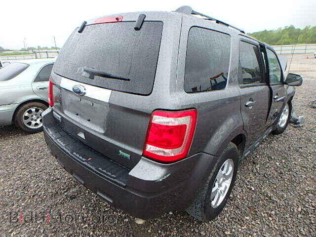 2011 FORD ESCAPE - VIN: 1FMCU0EG2BKA63479 - Фото 4