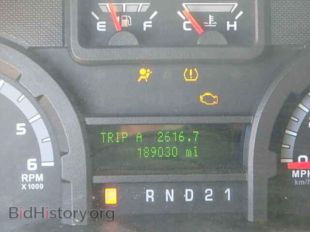 2010 FORD ECONOLINE - VIN: 1FBSS3BL3ADA32015 - Photo 8