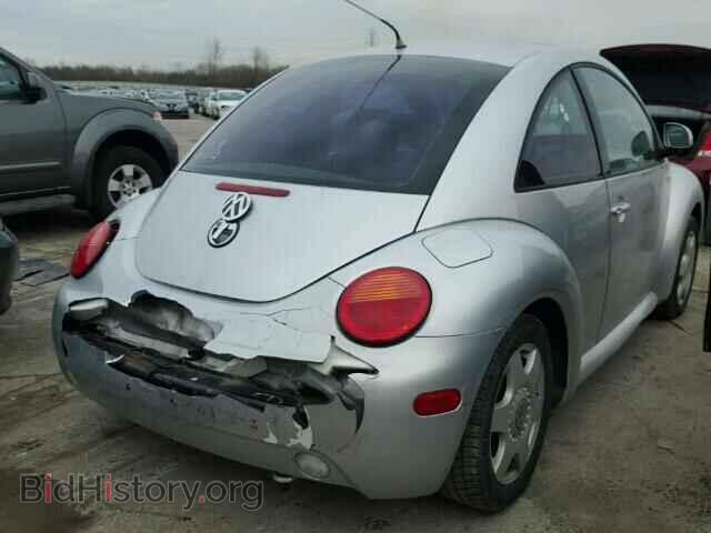2000 VOLKSWAGEN BEETLE - VIN: 3VWCC21C2YM411124 - Фото 4