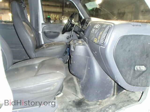 1999 Dodge RAM VAN (VIN 2B5WB35Y3XK572816) — photo 5 of 10