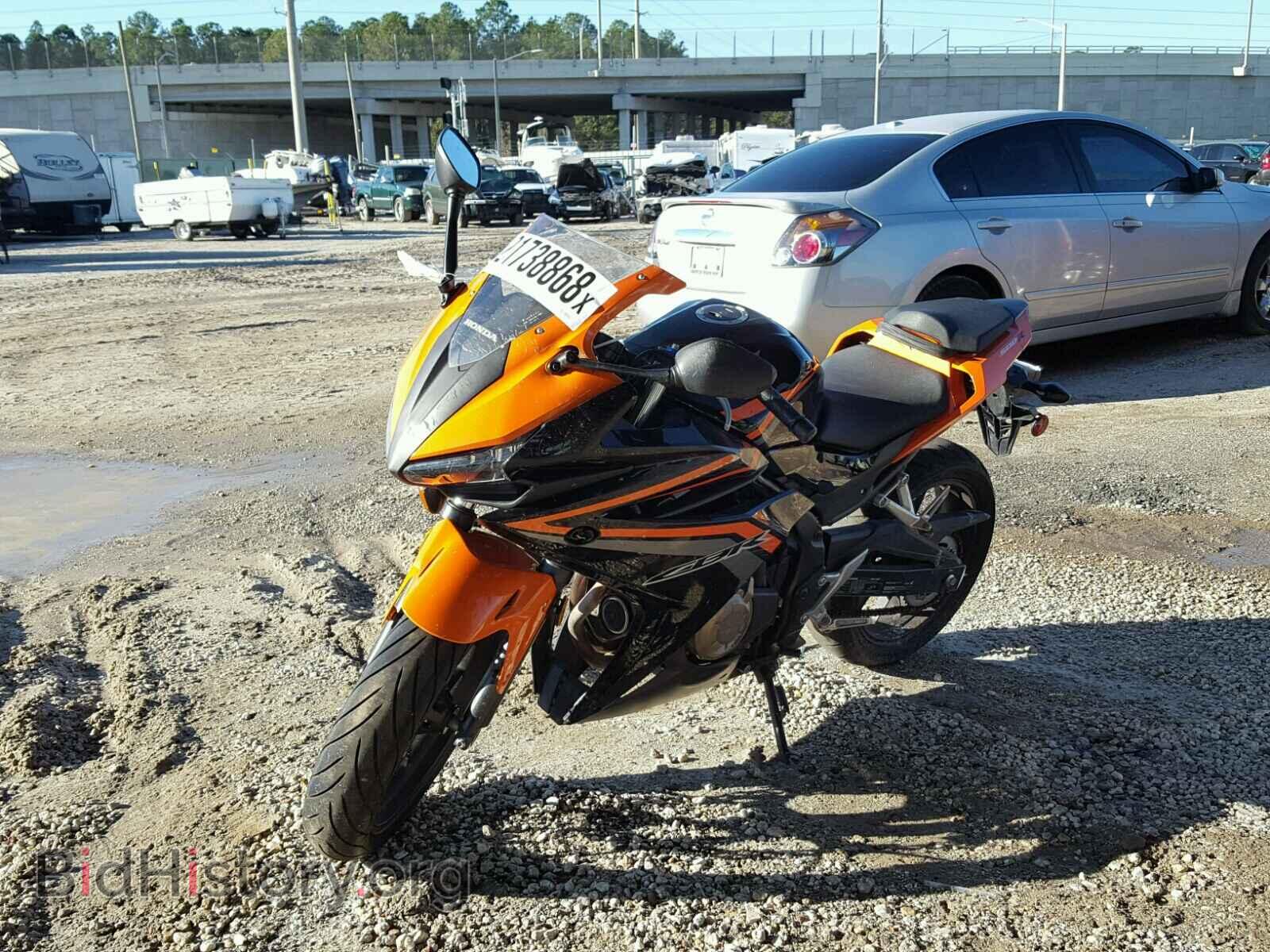 2017 HONDA CBR CYCLE - VIN: MLHPC4467H5400516 - Фото 2
