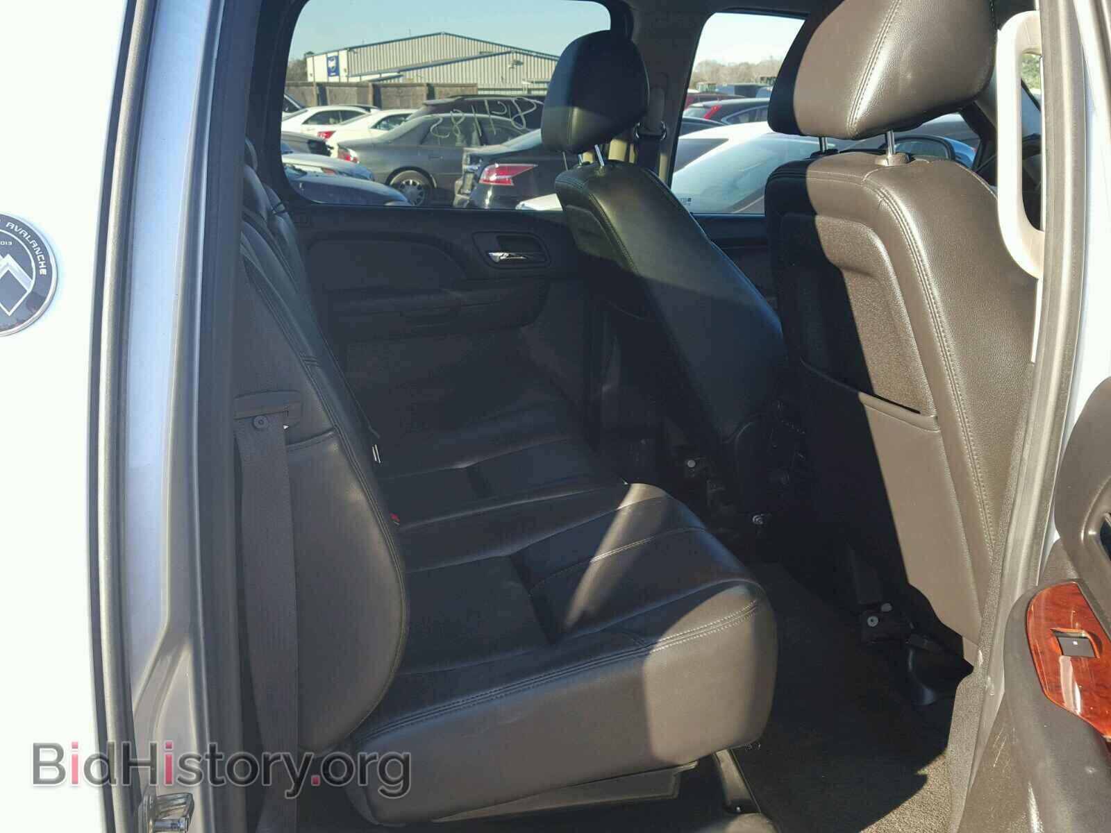 2013 CHEVROLET AVALANCHE - VIN: 3GNMCFE01DG355692 - Фото 6
