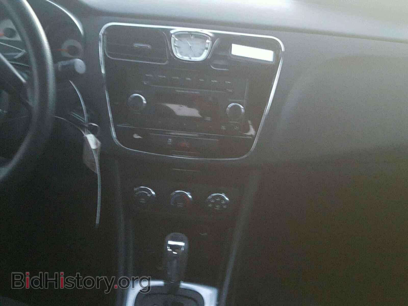 2013 CHRYSLER 200 - VIN: 1C3CCBAB8DN606224 - Фото 9