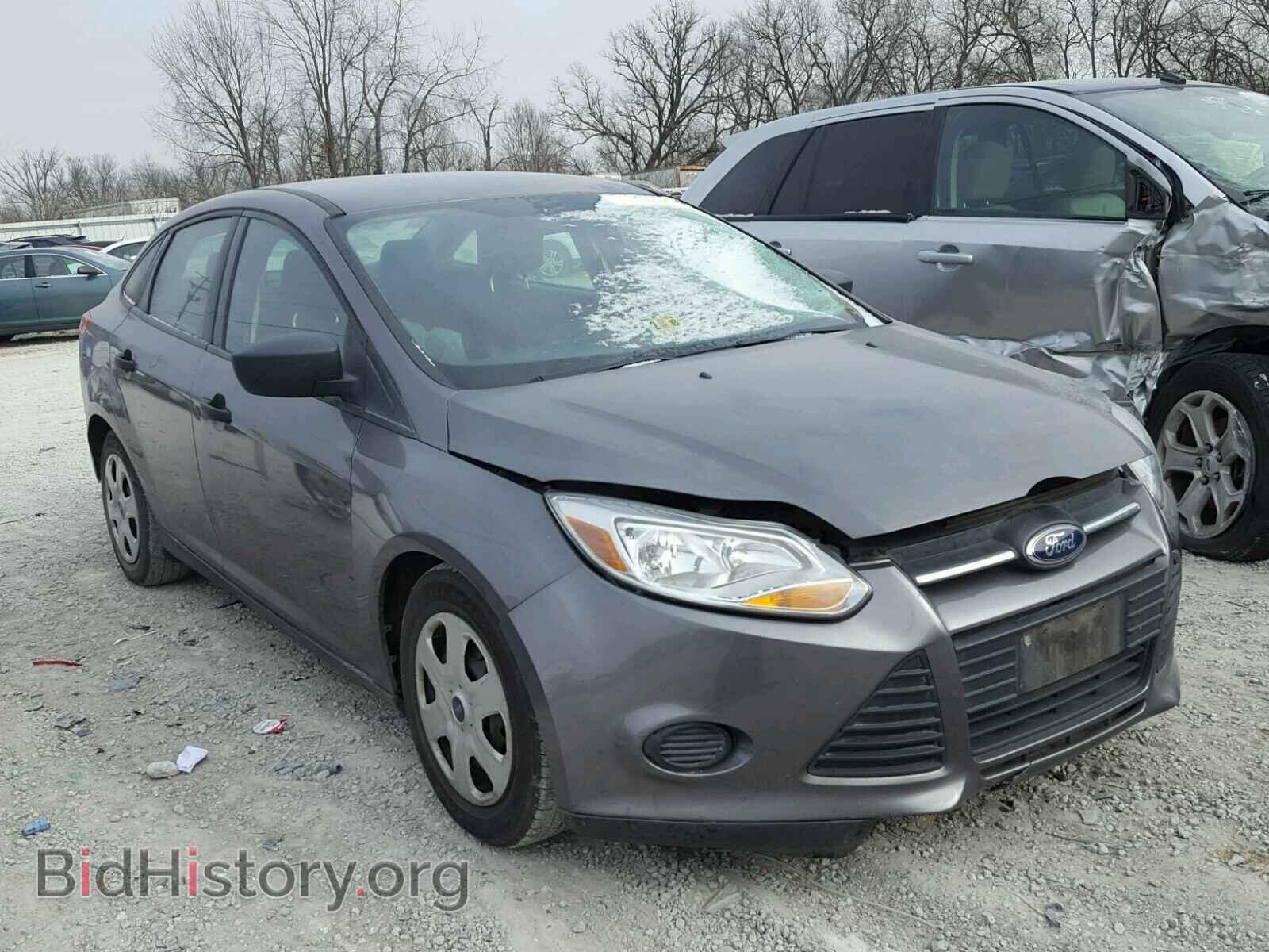 Photo 1FAHP3E28CL447971 - FORD FOCUS 2012