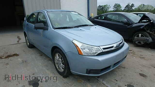 Photo 1FAHP35N19W173420 - FORD FOCUS 2009