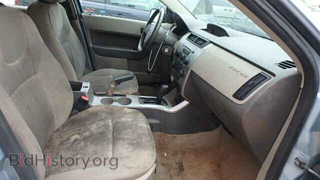 2009 FORD FOCUS - VIN: 1FAHP35N19W173420 - Photo 5