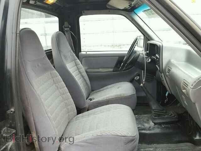 1994 MAZDA B2300 - VIN: 4F4CR12A1RTM47793 - Фото 5
