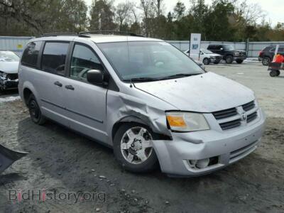 2008 Dodge CARAVAN Grand Cara, серебристый — VIN 1D8HN44H18B140491, Copart