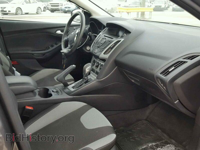 2014 Ford FOCUS (VIN 1FADP3F29EL354277) — фото 5 из 10