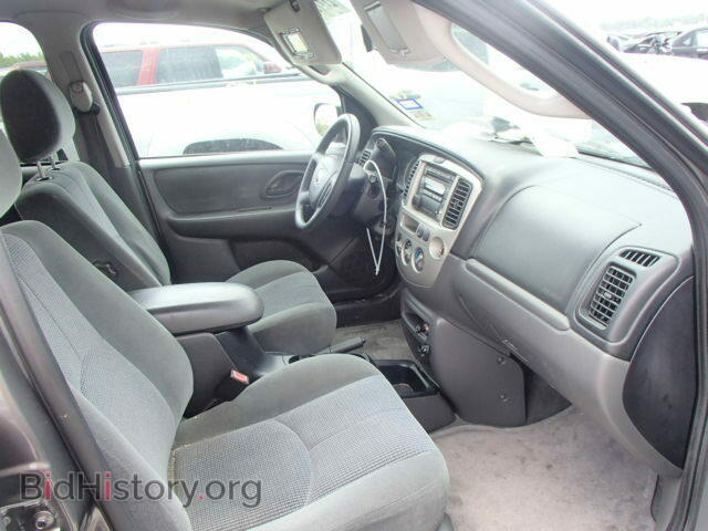 2004 MAZDA TRIBUTE - VIN: 4F2YZ04194KM33211 - Фото 5