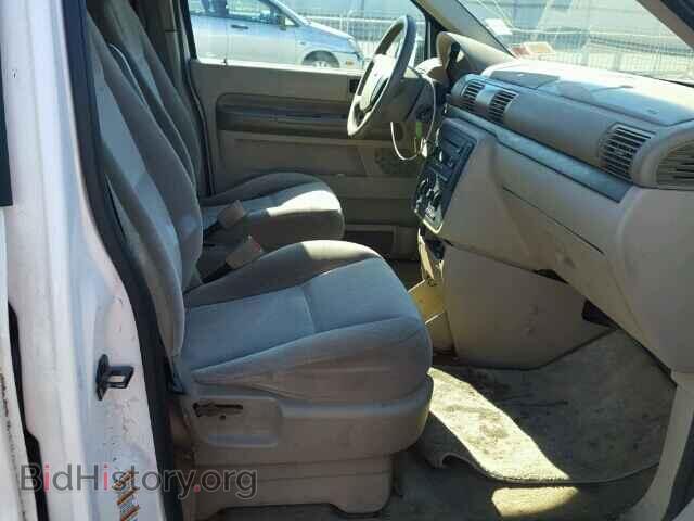 2004 FORD FREESTAR - VIN: 2FMDA57604BA55702 - Фото 5
