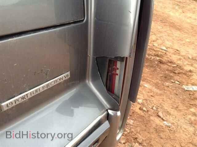 1993 CADILLAC DEVILLE - VIN: 1G6CD53B8P4227230 - Фото 9