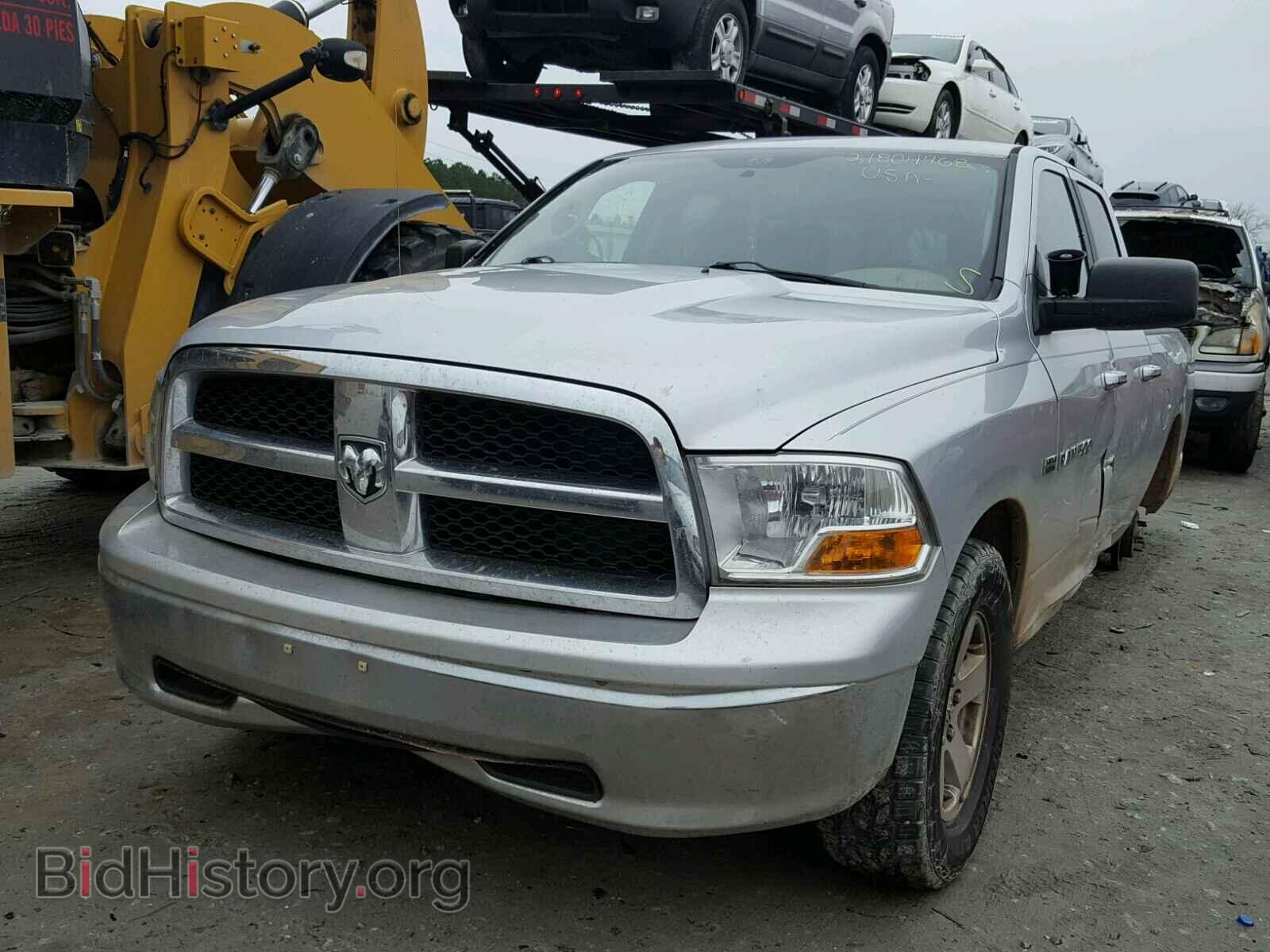 2011 DODGE RAM 1500 - VIN: 1D7RB1GT8BS506597 - Фото 2