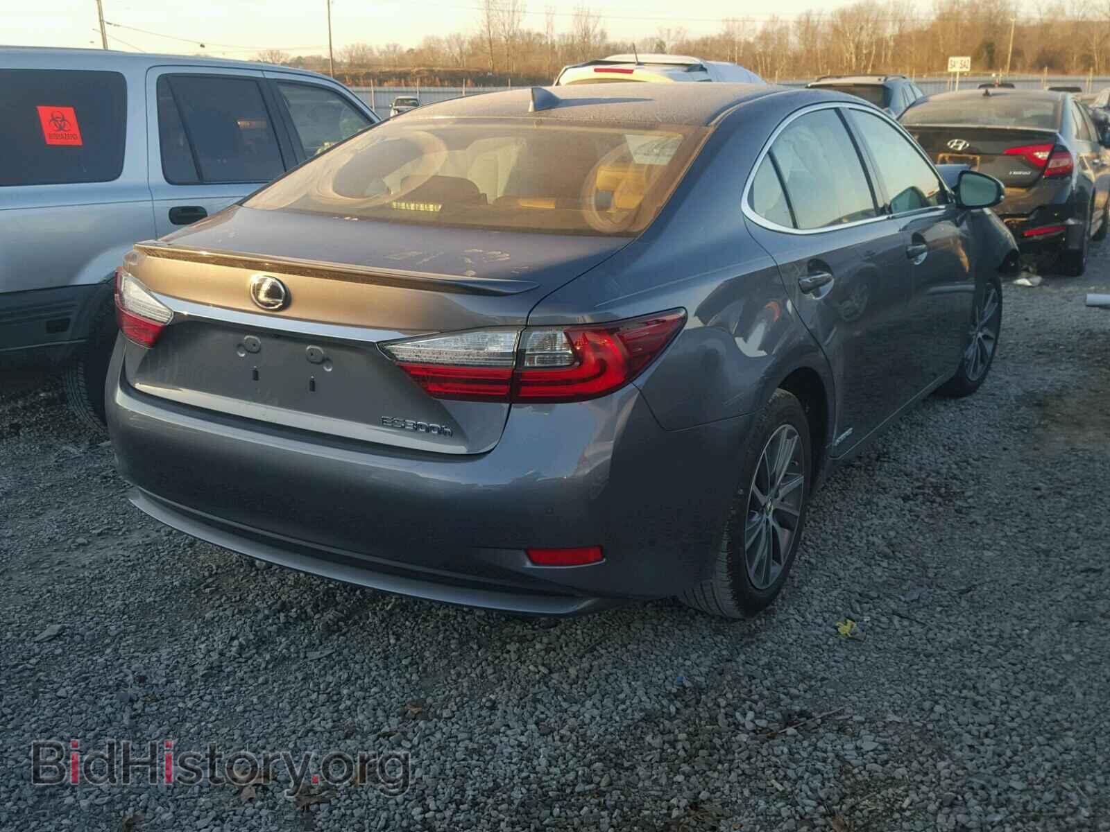 2016 LEXUS ES300 - VIN: JTHBW1GG2G2112120 - Фото 4