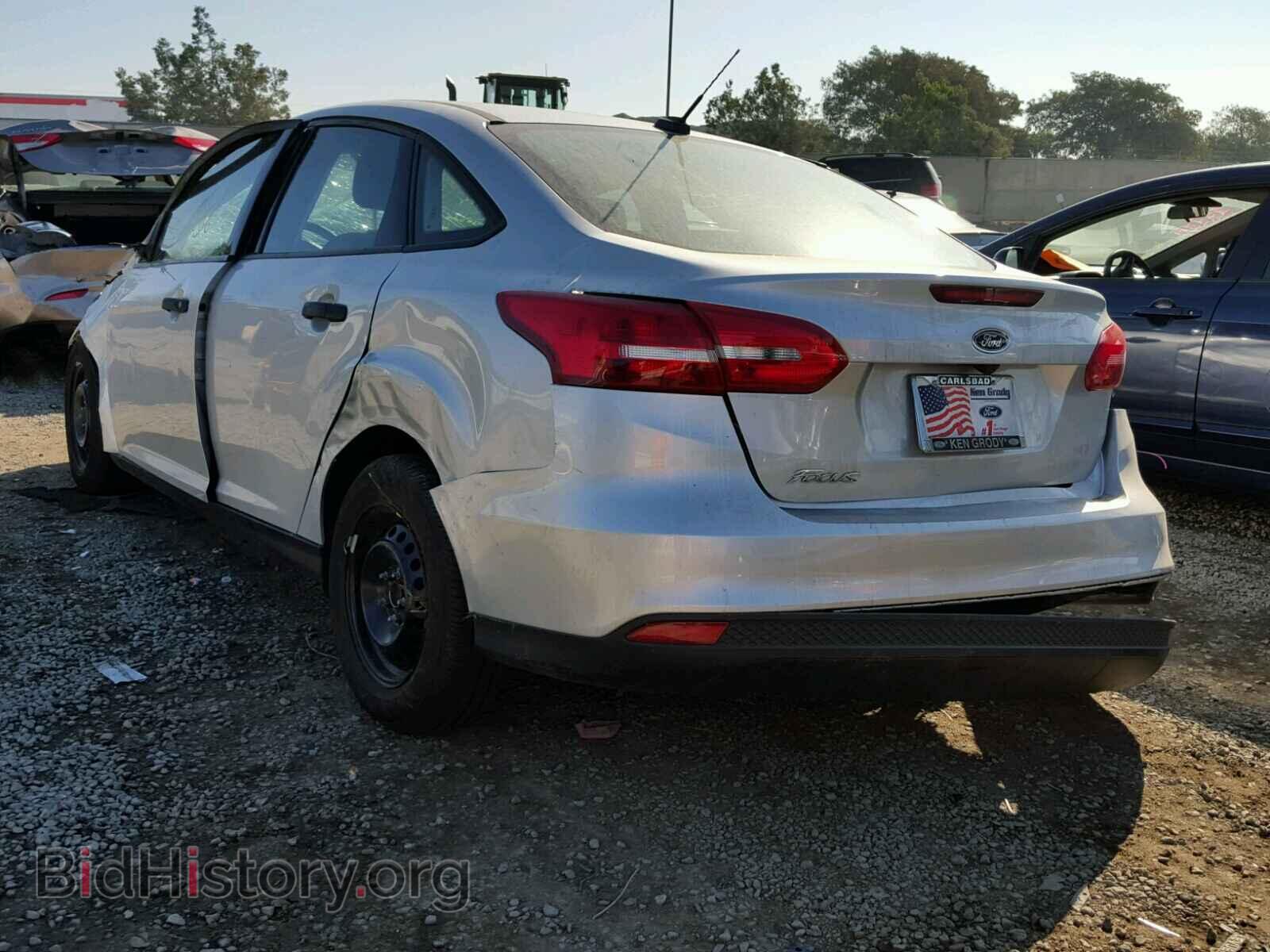 2017 FORD FOCUS - VIN: 1FADP3E24HL348201 - Photo 3