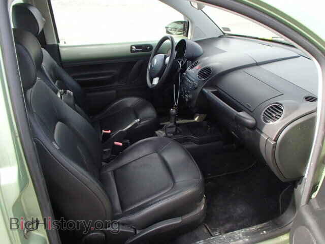 2007 VOLKSWAGEN BEETLE - VIN: 3VWPW31C77M519896 - Фото 5