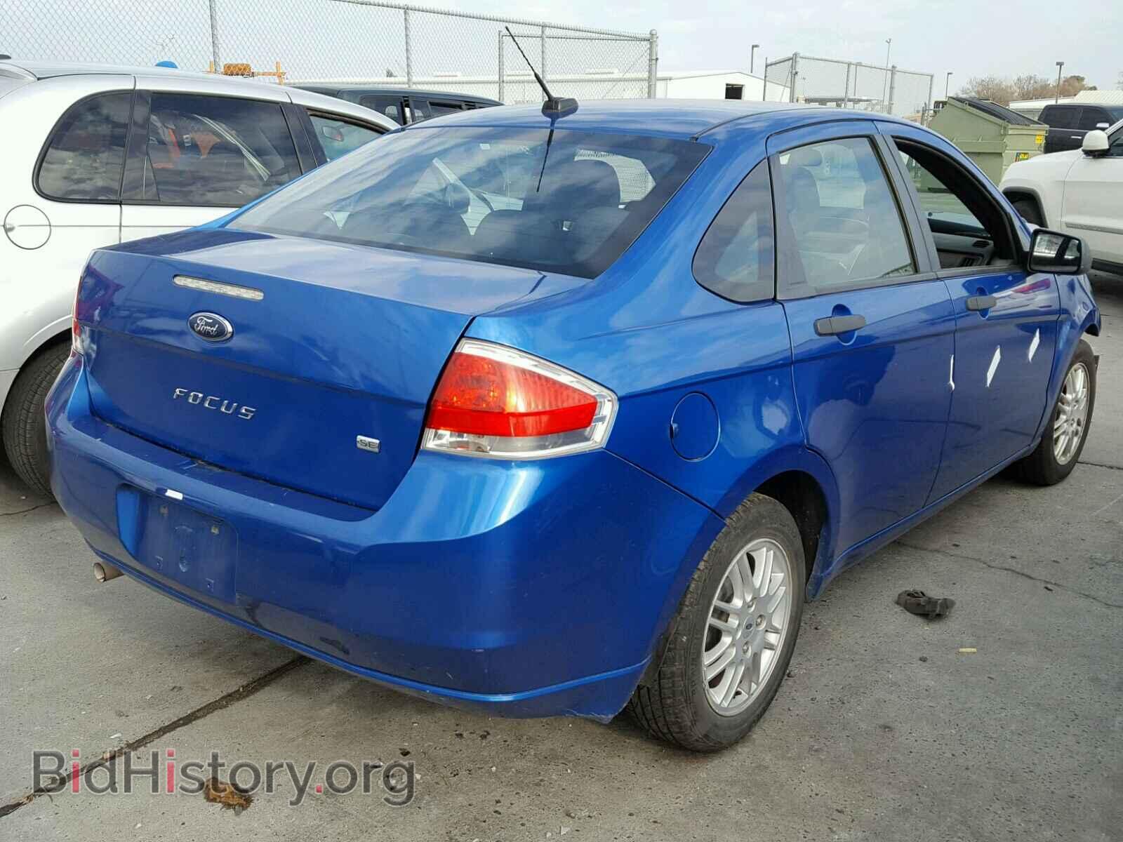 2010 FORD FOCUS - VIN: 1FAHP3FN8AW111192 - Фото 4