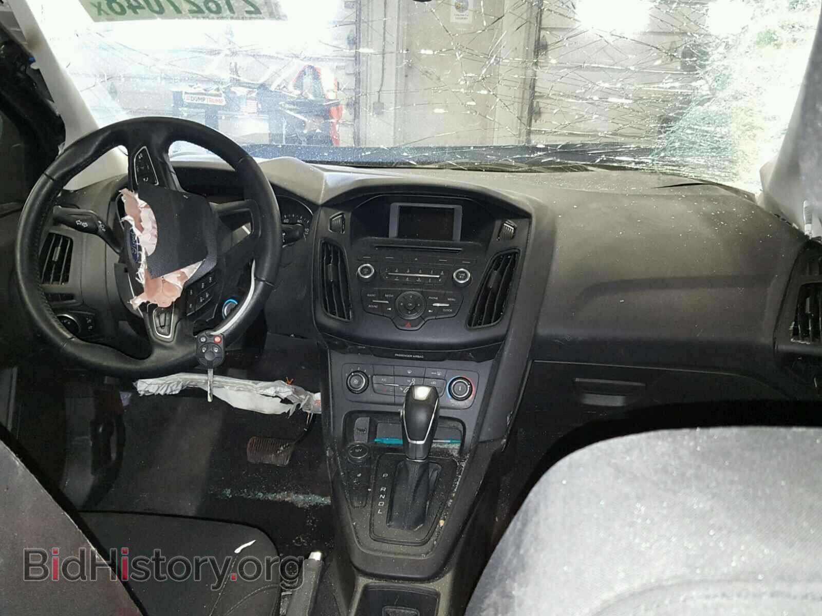 2016 FORD FOCUS - VIN: 1FADP3F21GL242740 - Photo 9