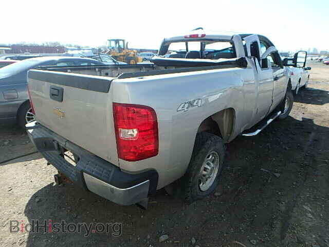 2007 Chevrolet SILVERADO (VIN 1GCHK29K77E560592) — photo 4 of 10