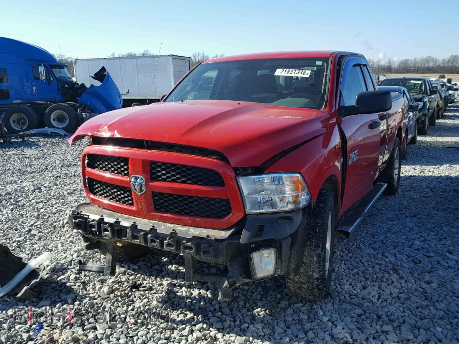 2013 RAM 1500 ST - VIN: 1C6RR6FT6DS550452 - Фото 2