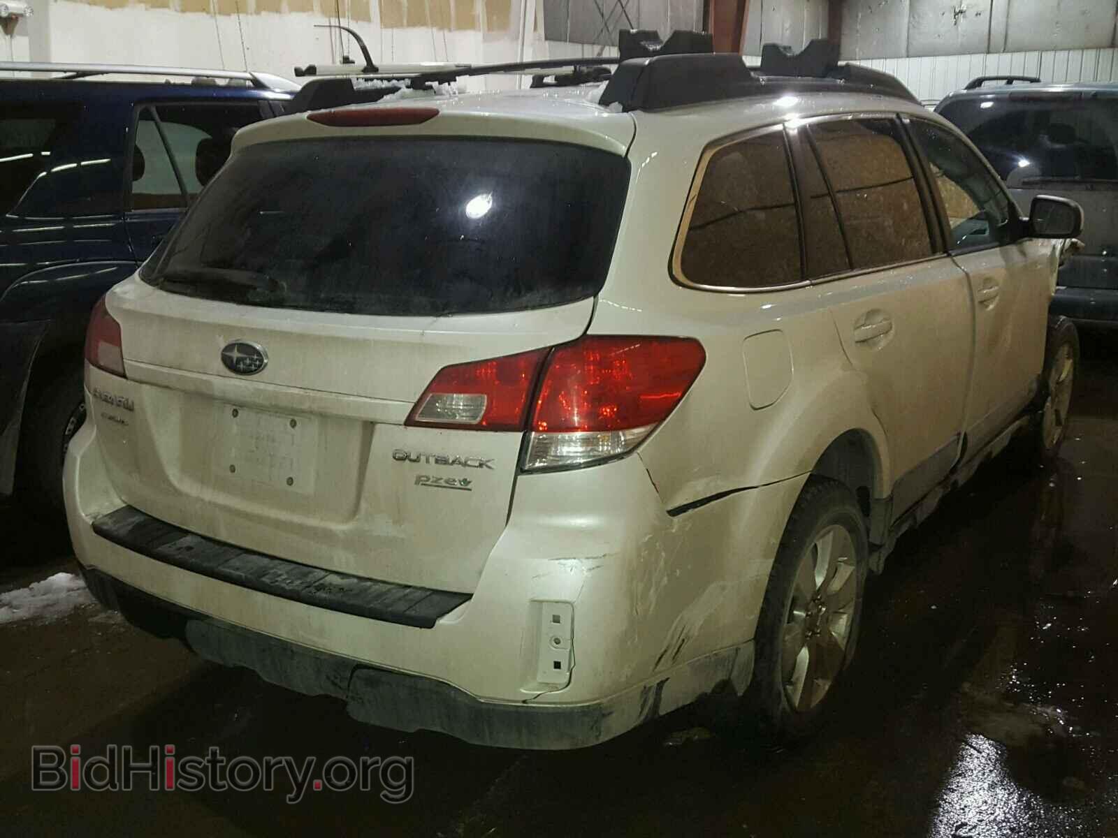 2011 SUBARU OUTBACK - VIN: 4S4BRBCC8B3356435 - Фото 4