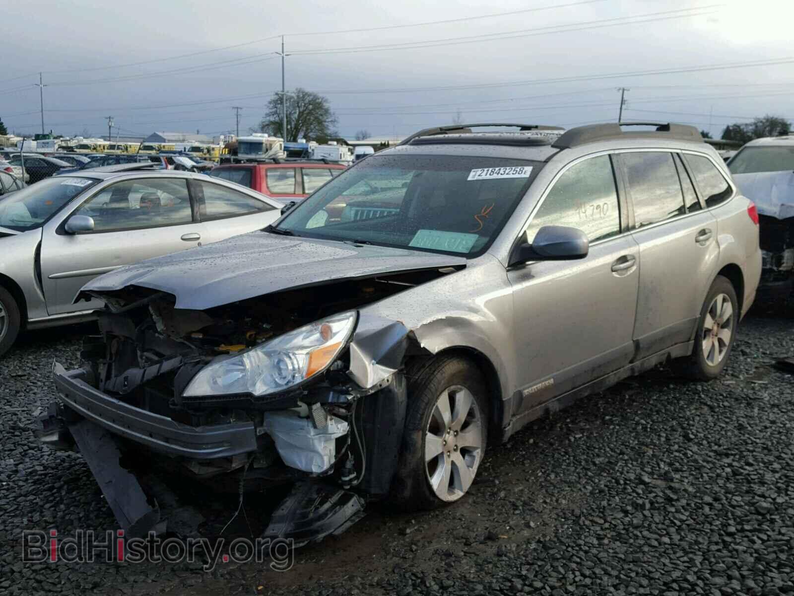 2010 SUBARU OUTBACK - VIN: 4S4BRBKC8A3331485 - Фото 2