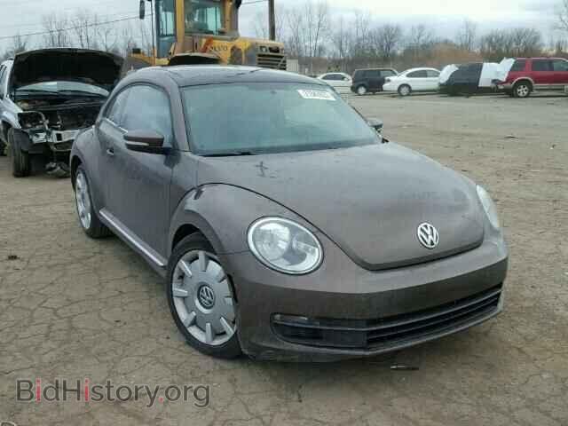 Photo 3VWJX7AT8CM608610 - VOLKSWAGEN BEETLE 2012